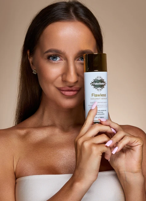 Fake Bake® Flawless Coconut Serum  – kokosowe serum opalające do twarzy i ciała (148ml) 